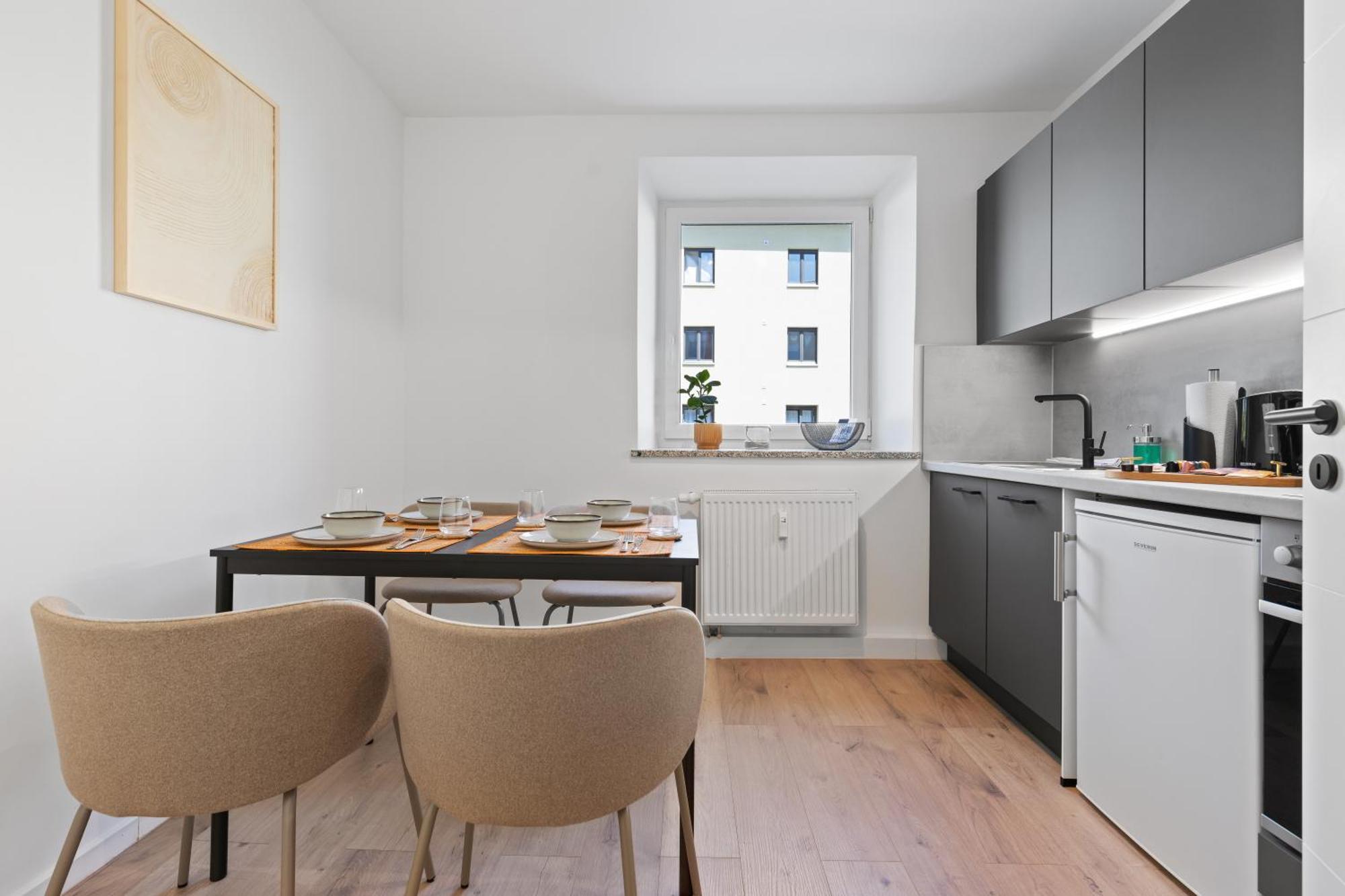 Ma Suite - High-Quality New Apartment Augsburg Bagian luar foto